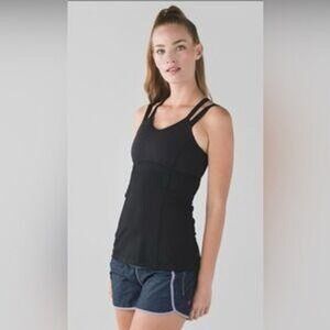Lululemon Black Workout Tank Top Crossback‎ Built In Bra Athletic size 6